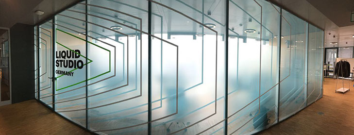 Glasdekorfolie, Dekorfolie für Konferenzraum