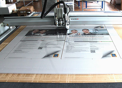 Druck auf Acrylglas, Acryldruck, Digitaler Zuschnitt von Plexiglas, Plexiglas schneiden, Acrylglas zuschneiden, Zuschnitt