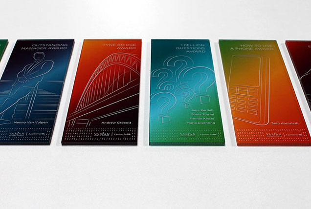 Bedruckte Acrylglastafeln, Plexiglasdruck, Awards aus Plexiglas, Druck für Plexi