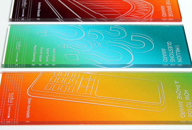 Acrylglas bedrucken, Druck auf Acrylglas, Weißdruck auf Acrylglas, Glasdruck, Plexiglas bedrucken