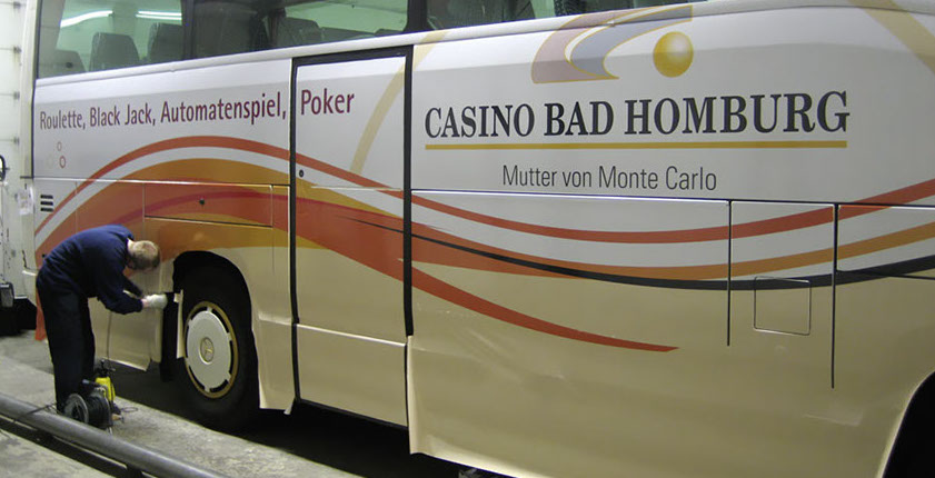 Autofolie, Auto bekleben, Fahrzeugfolie, car wrapping Folie, Folienbeschriftung, Autoaufkleber, Fahrzeugaufkleber, Scheibenaufkleber