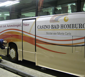 Autofolie, Auto bekleben, Fahrzeugfolie, car wrapping Folie, Folienbeschriftung, Autoaufkleber, Fahrzeugaufkleber, Scheibenaufkleber