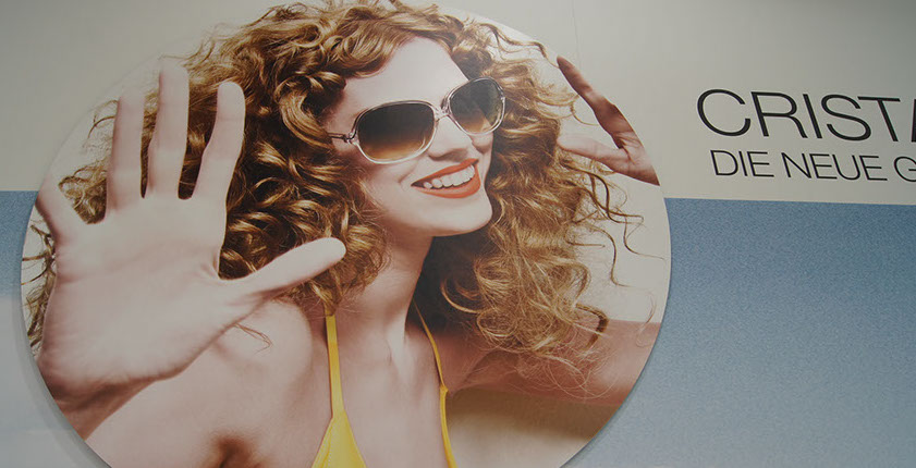 B1-Messedruck, Messedruck, Forex ruForex bunt, bedruckt, Druck auf farbigem Kunststoff, Forexdruck, Vorexdruck, Hartschaum, Druck auf Hartschaum